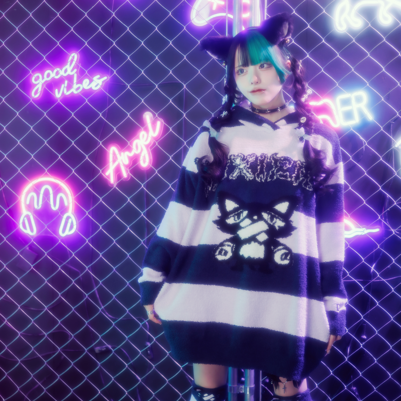 Striped Pullover Hoodie GEAR-01T