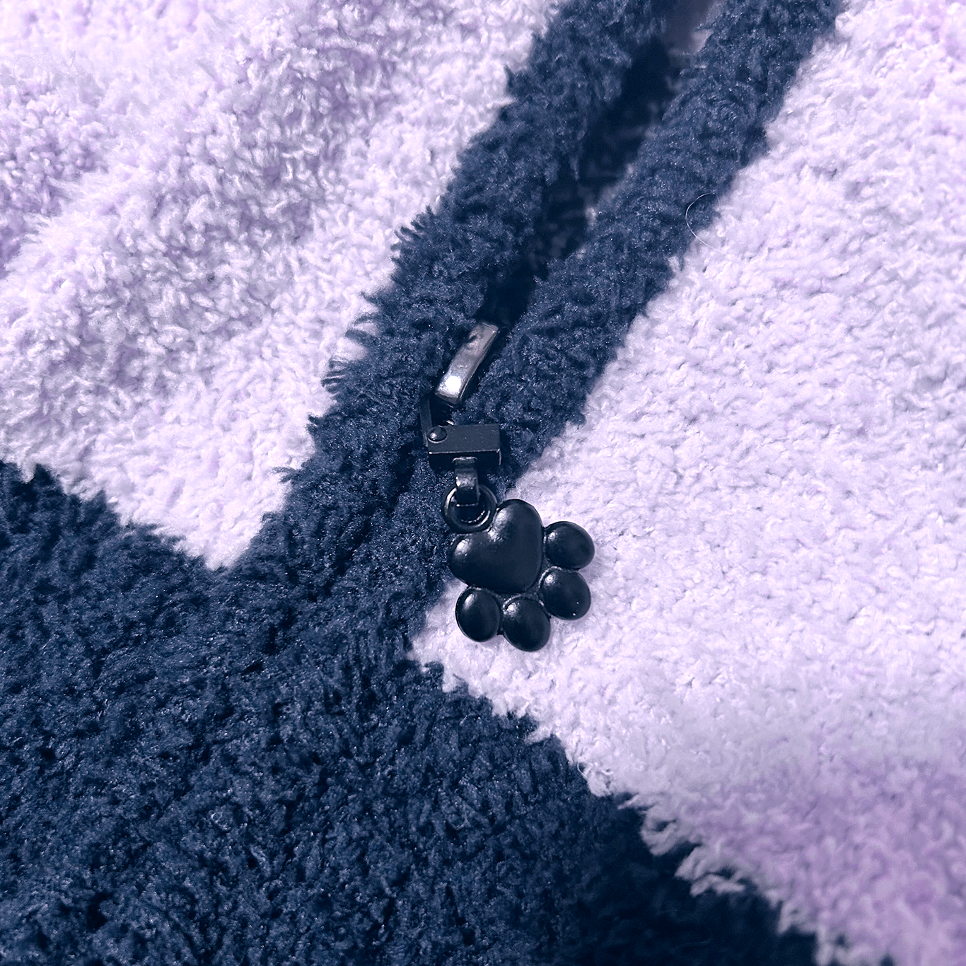 Striped Zip Hoodie GEAR-01T